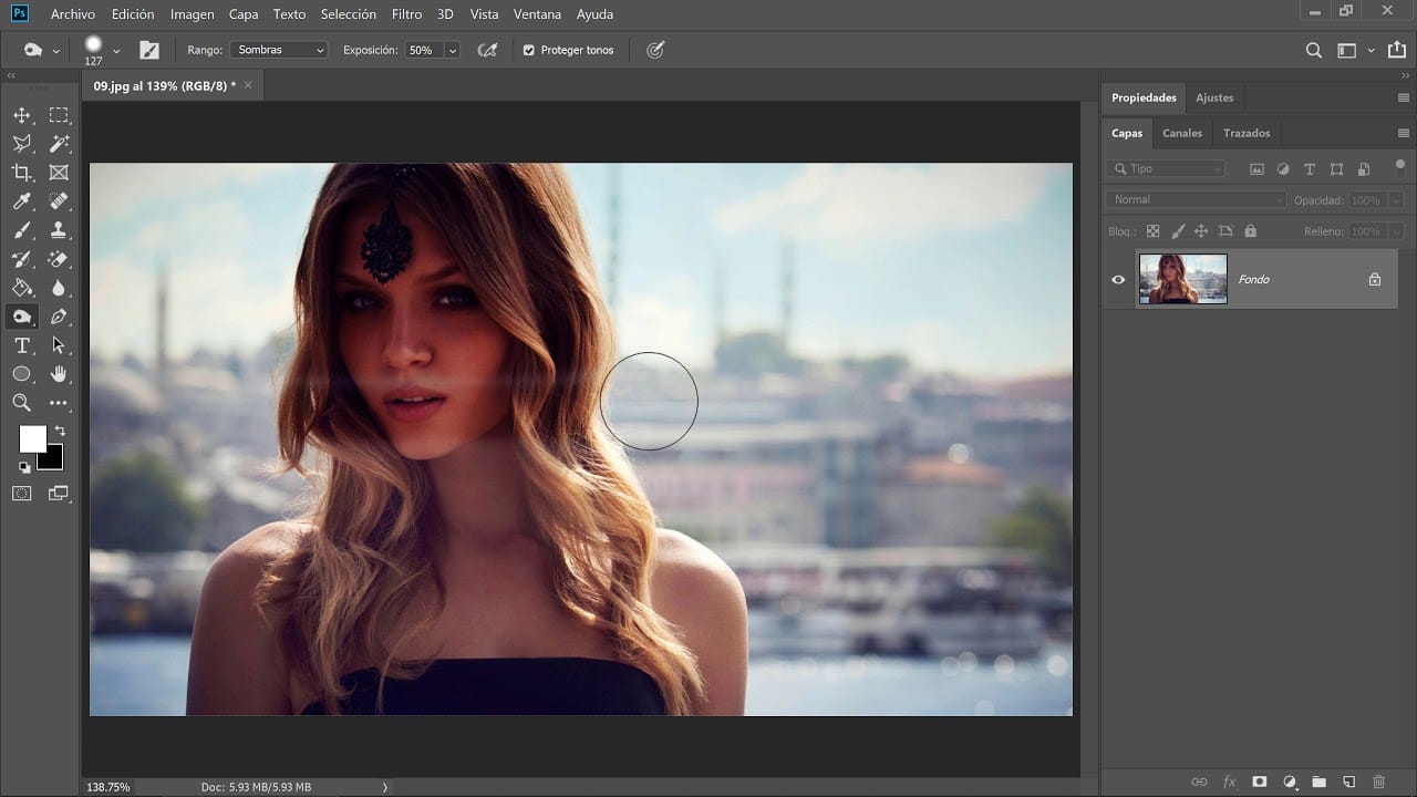 Guía para utilizar la herramienta de subexponer en Photoshop ️【2025】